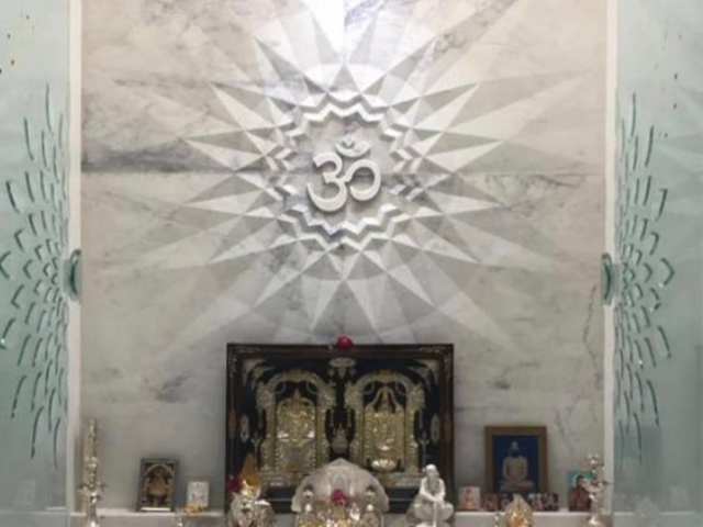 Custom Designed CNC
on Stones